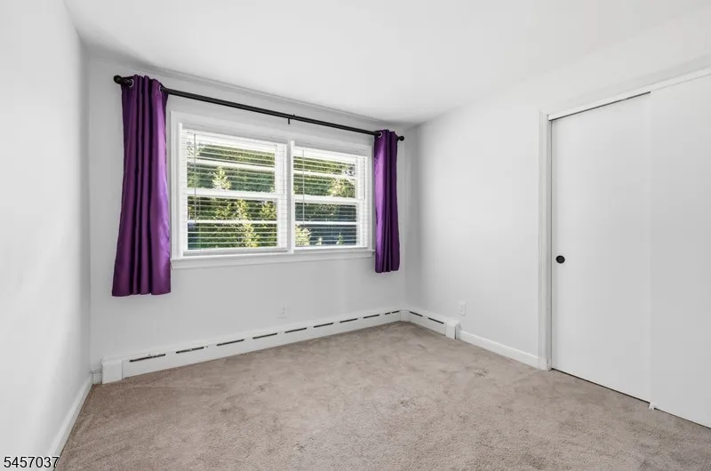 1015 Lakeview Dr Bridgewater, NJ 07920