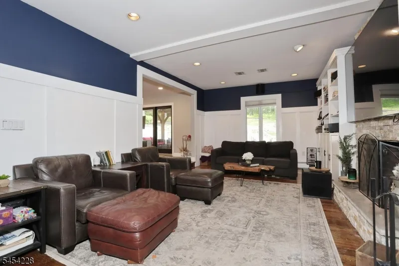 8 Northgate Park Ringwood, NJ 07456