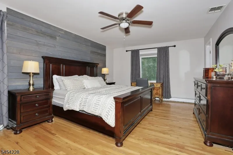 8 Northgate Park Ringwood, NJ 07456