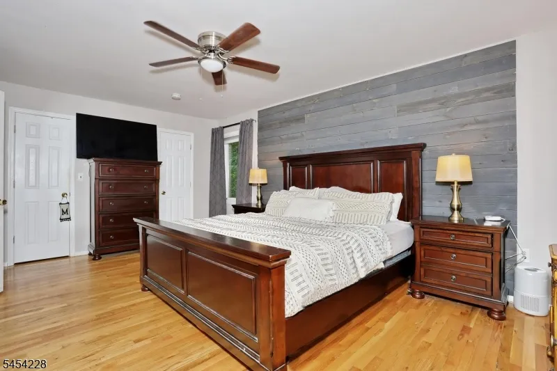 8 Northgate Park Ringwood, NJ 07456