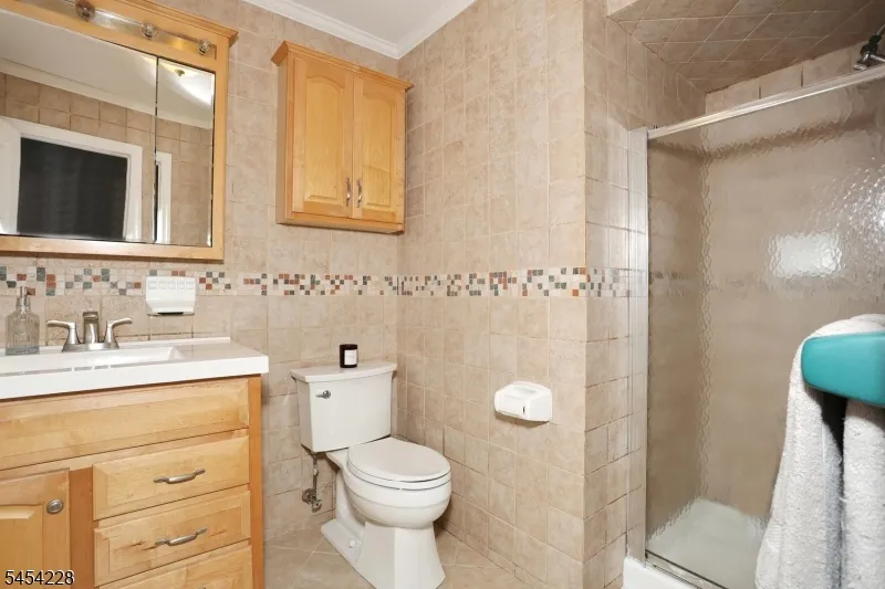 8 Northgate Park Ringwood, NJ 07456