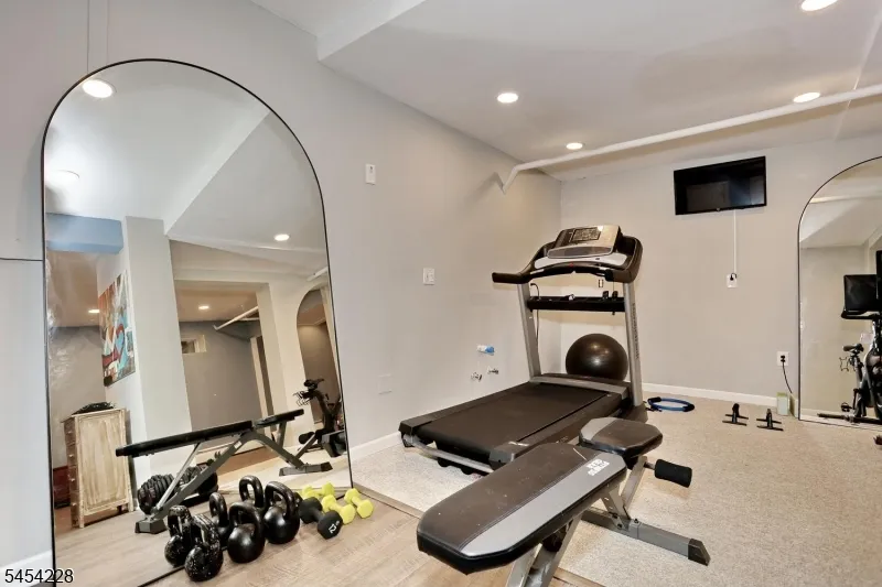 8 Northgate Park Ringwood, NJ 07456