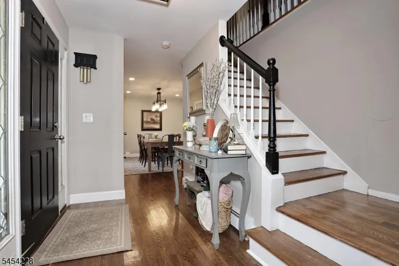 8 Northgate Park Ringwood, NJ 07456