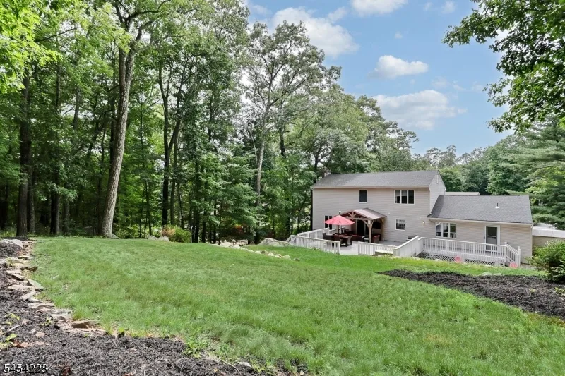 8 Northgate Park Ringwood, NJ 07456