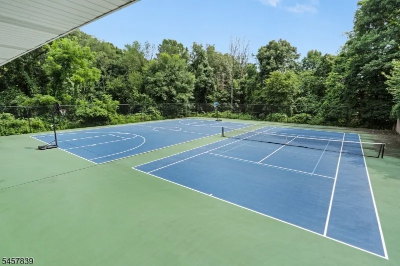 143 Wagon Wheel Rd #143 Unit 143 Sparta, NJ 07871
