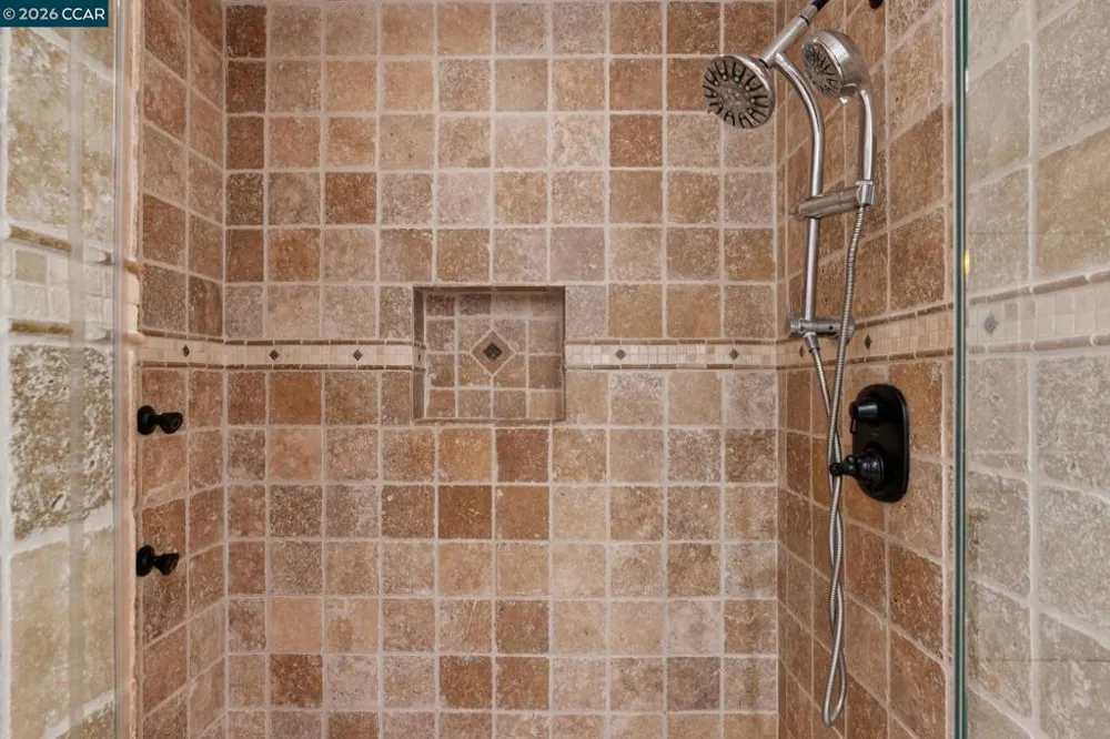 660 La Casa Via Walnut Creek, CA 94598