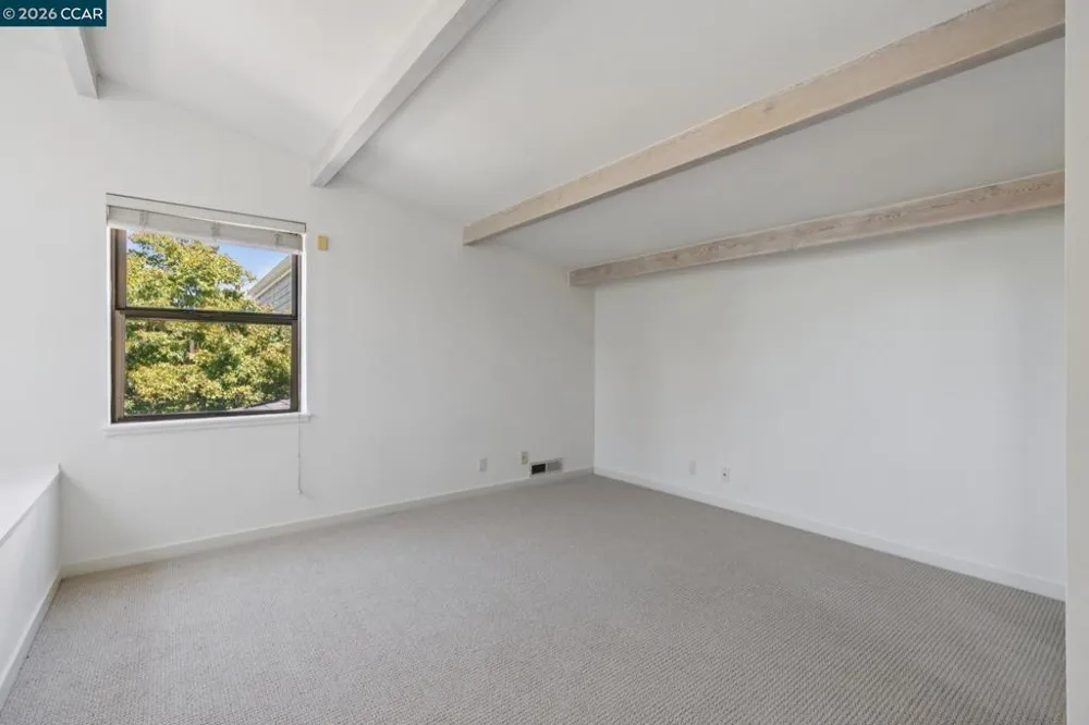 660 La Casa Via Walnut Creek, CA 94598