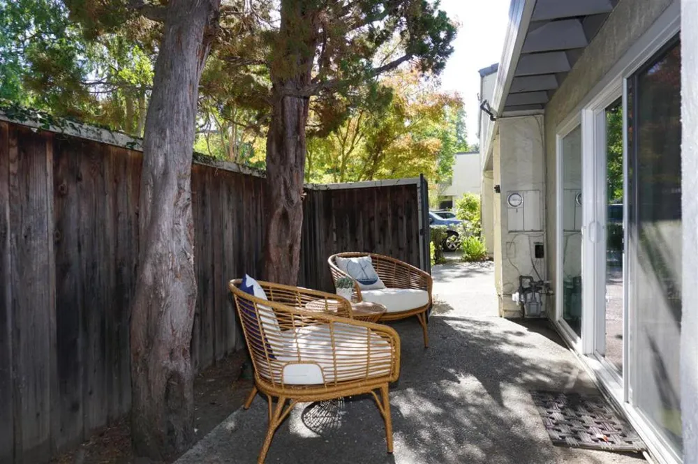 4008 Villa Vista Palo Alto, CA 94306