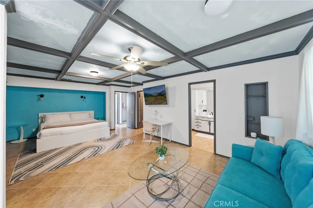 2306 Acacia Road E Palm Springs, CA 92262