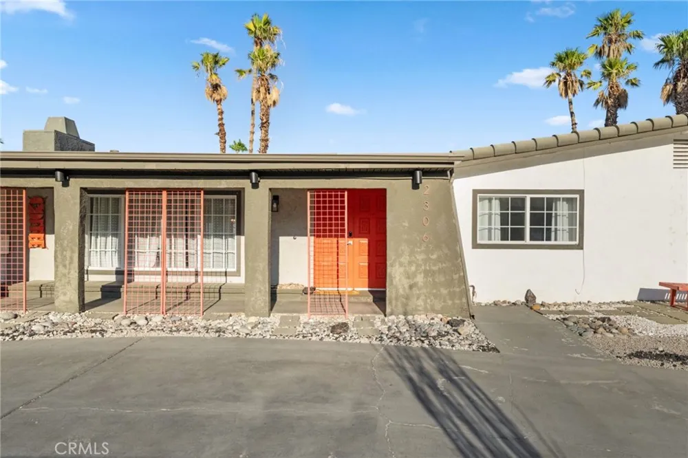 2306 Acacia Road E Palm Springs, CA 92262