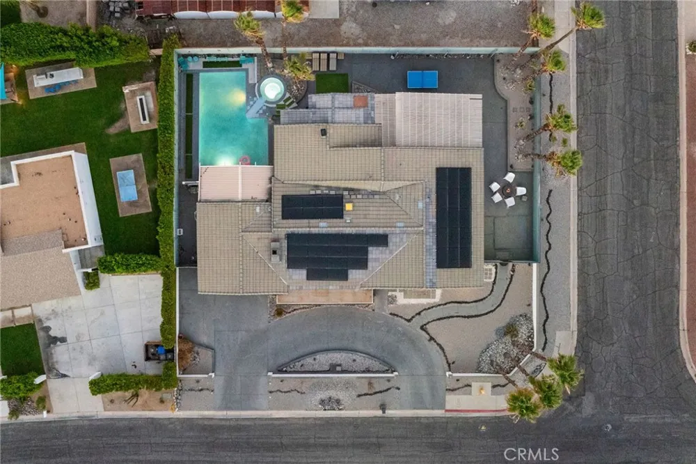2306 Acacia Road E Palm Springs, CA 92262
