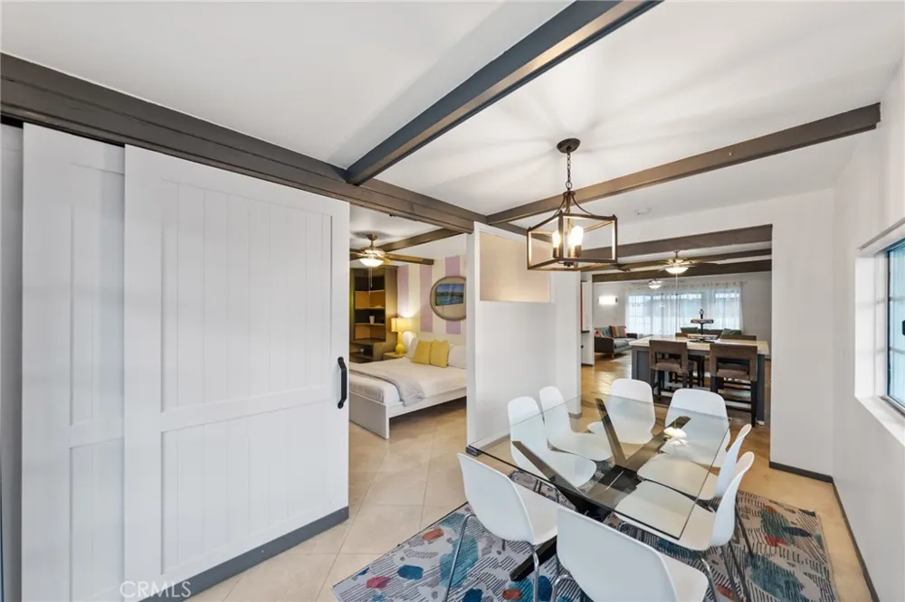 2306 Acacia Road E Palm Springs, CA 92262