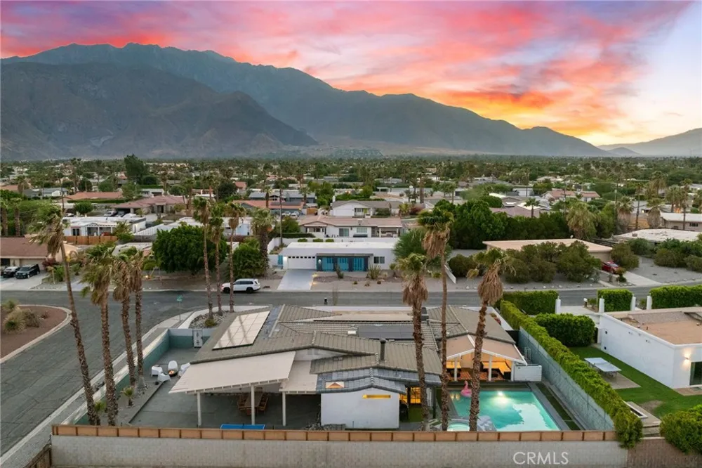 2306 Acacia Road E Palm Springs, CA 92262