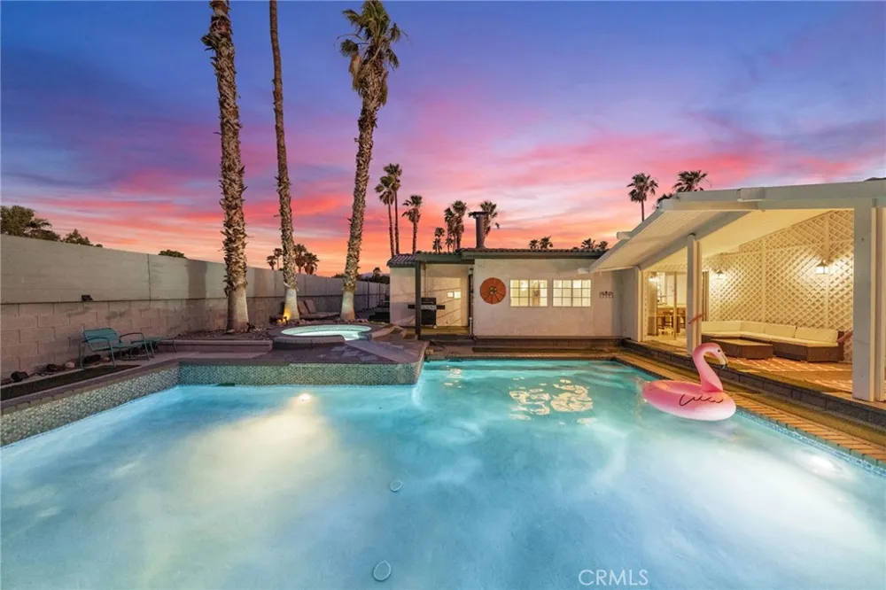 2306 Acacia Road E Palm Springs, CA 92262