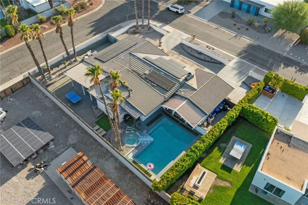 2306 Acacia Road E Palm Springs, CA 92262