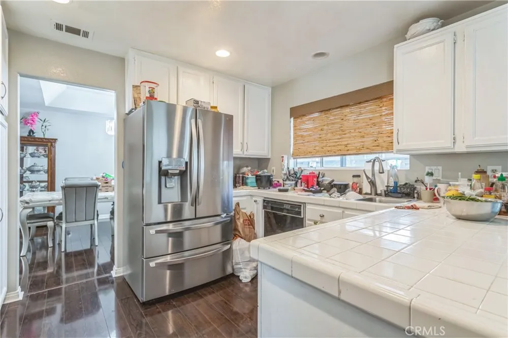 18641 Nathan Hill Drive Canyon Country, CA 91351