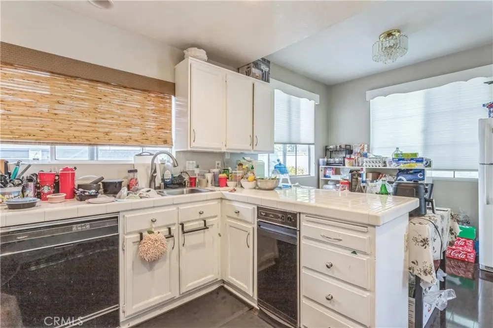 18641 Nathan Hill Drive Canyon Country, CA 91351