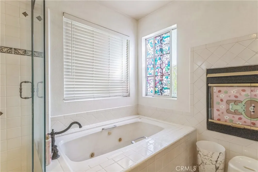 18641 Nathan Hill Drive Canyon Country, CA 91351