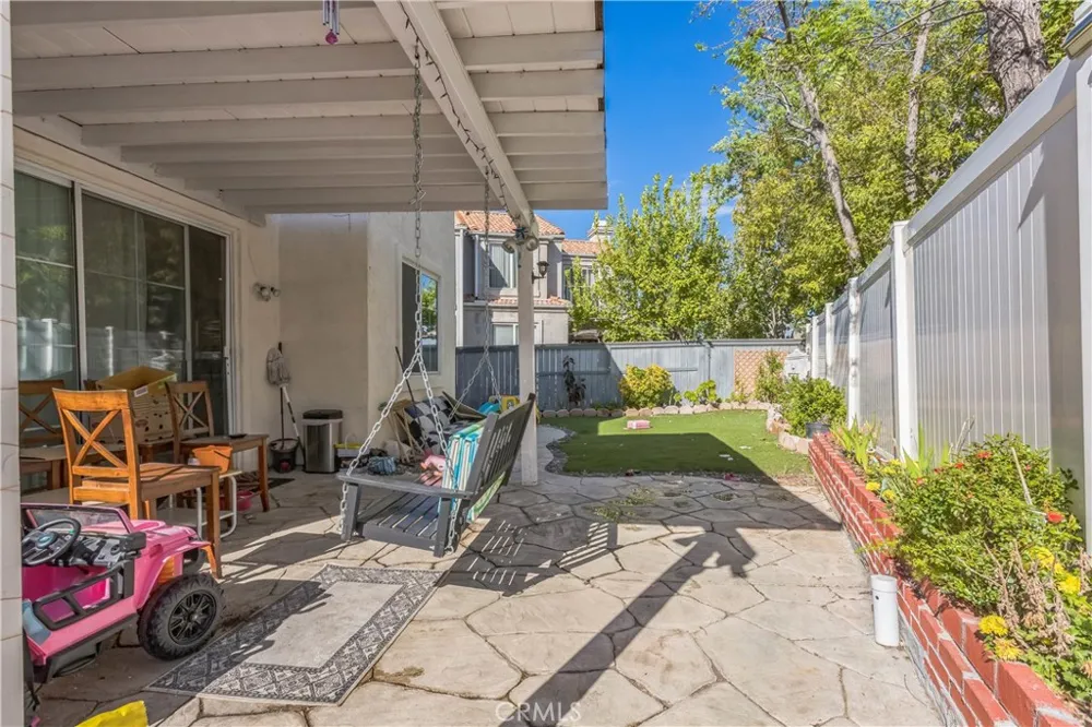 18641 Nathan Hill Drive Canyon Country, CA 91351