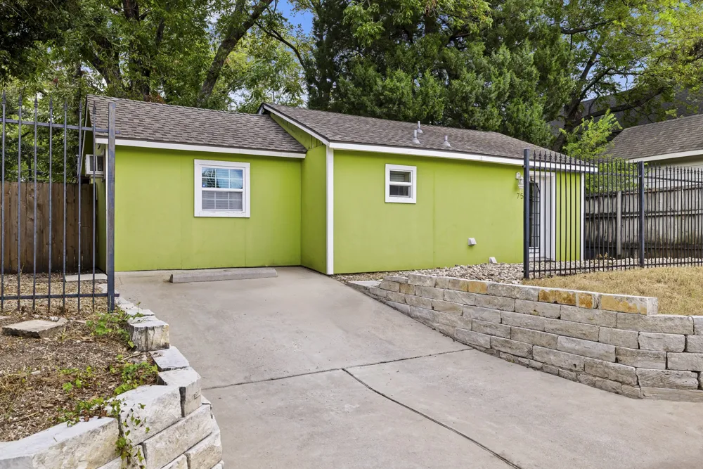 75 Pedernales Street Austin, TX 78702