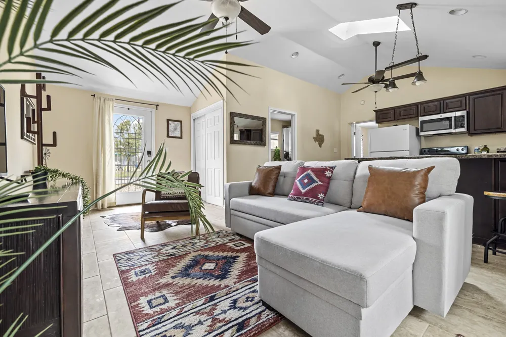 75 Pedernales Street Austin, TX 78702