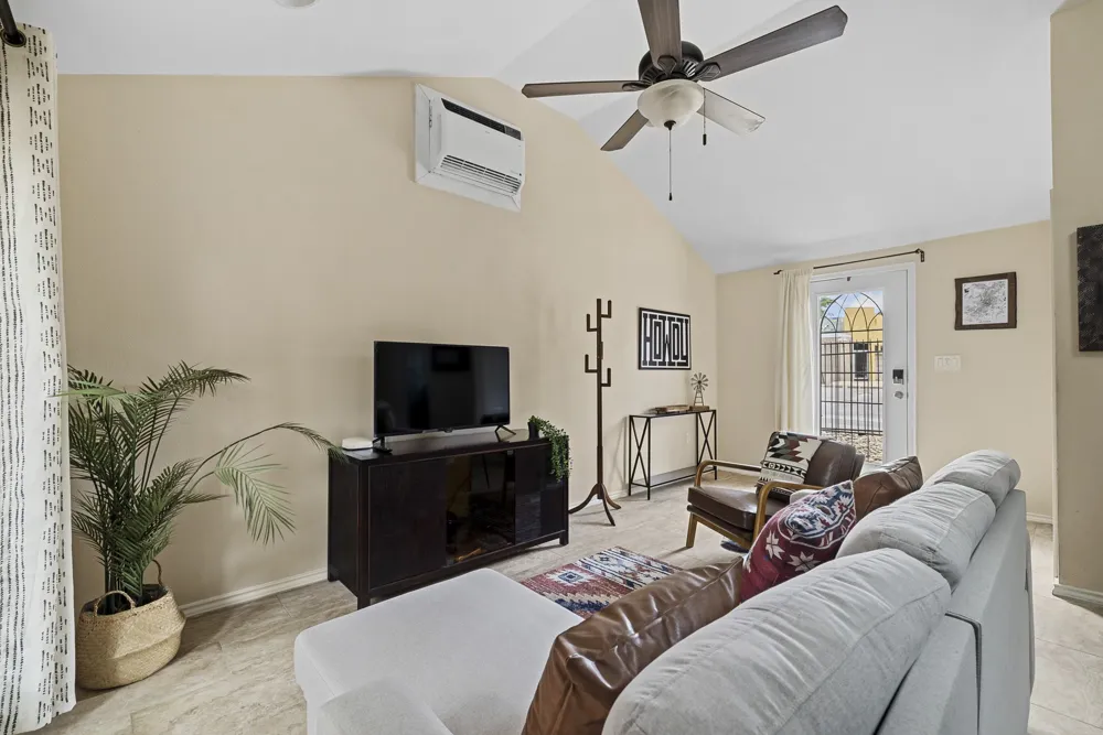75 Pedernales Street Austin, TX 78702