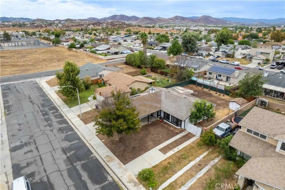 29731 Melitta Road Menifee, CA 92584