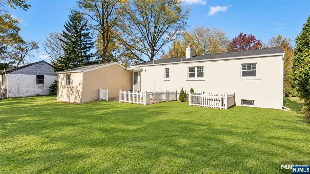 66 Merritt Avenue Cresskill, NJ 07626
