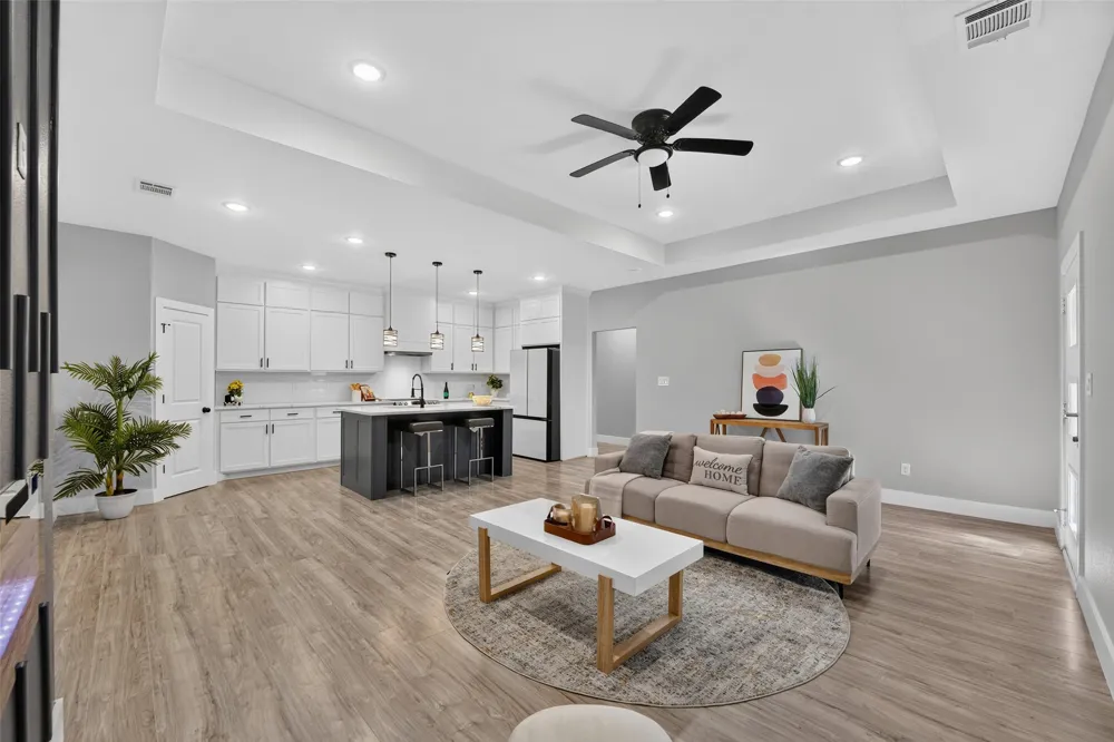 219 E Beachwood Loop Trinidad, TX 75163