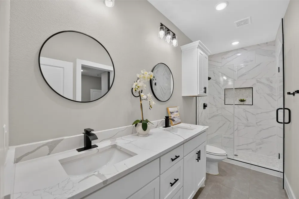 219 E Beachwood Loop Trinidad, TX 75163