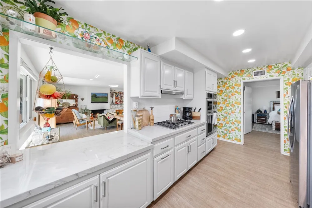 1408 E Fairway Dr Orange, CA 92866