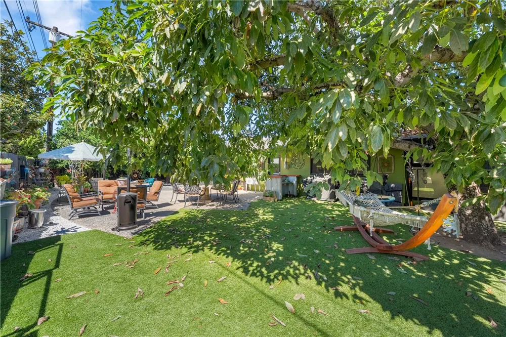 1408 E Fairway Dr Orange, CA 92866