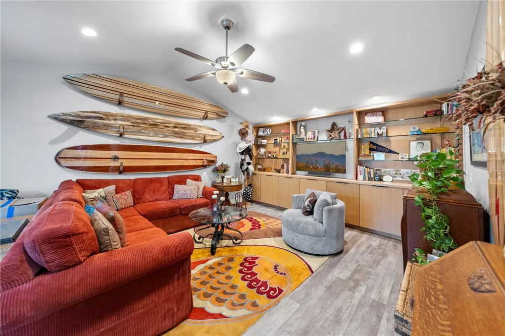 1408 E Fairway Dr Orange, CA 92866