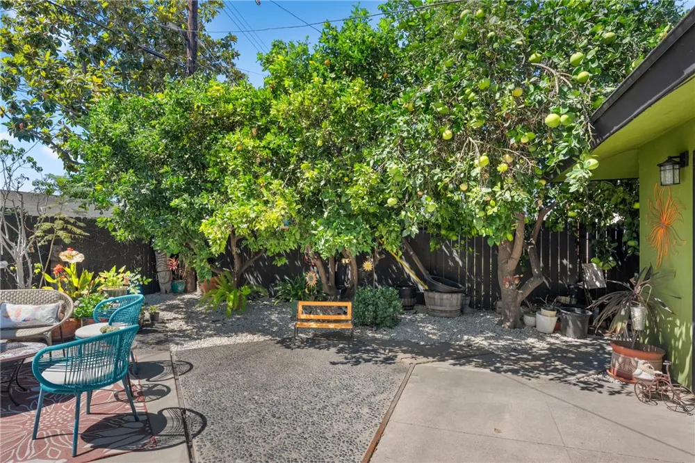 1408 E Fairway Dr Orange, CA 92866