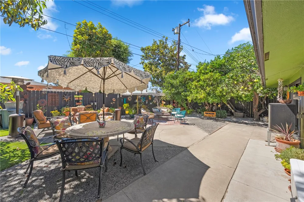 1408 E Fairway Dr Orange, CA 92866