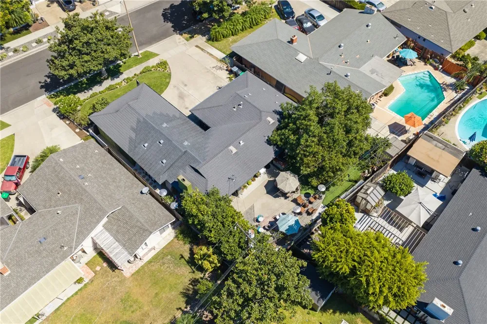 1408 E Fairway Dr Orange, CA 92866