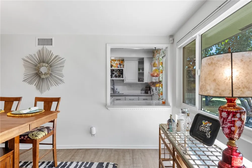 1408 E Fairway Dr Orange, CA 92866