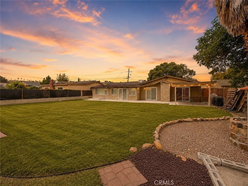 421 Parkbrook Street Spring Valley, CA 91977