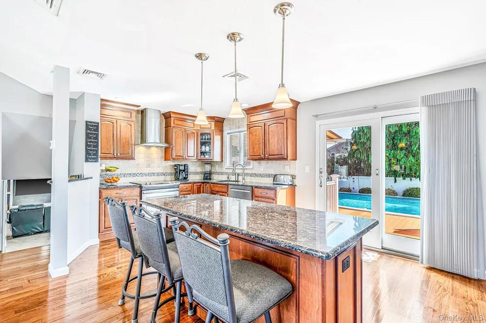 464 Atlanta Avenue Massapequa, NY 11758