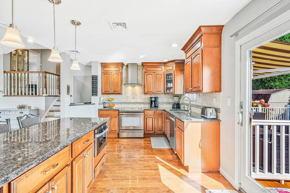 464 Atlanta Avenue Massapequa, NY 11758