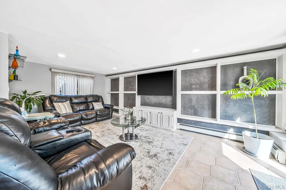 464 Atlanta Avenue Massapequa, NY 11758