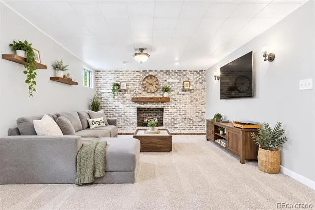 6374 Iris Court Arvada, CO 80004