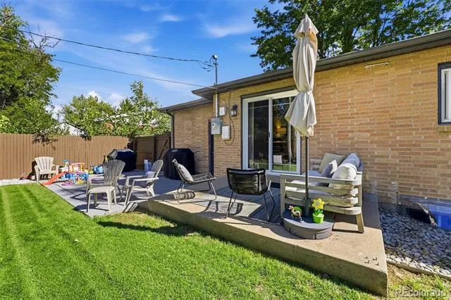 6374 Iris Court Arvada, CO 80004