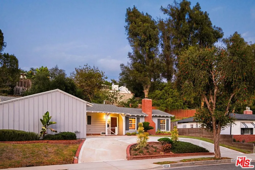 4550 S Mullen Avenue Los Angeles, CA 90043