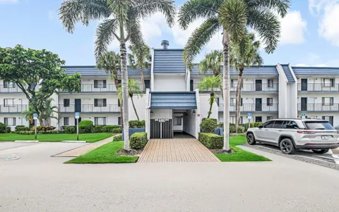 4465 Luxemburg Court #108