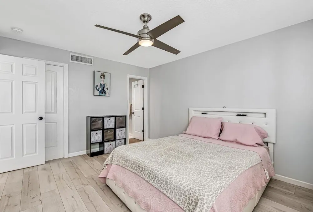 4465 Luxemburg Court #108 Lake Worth, FL 33467