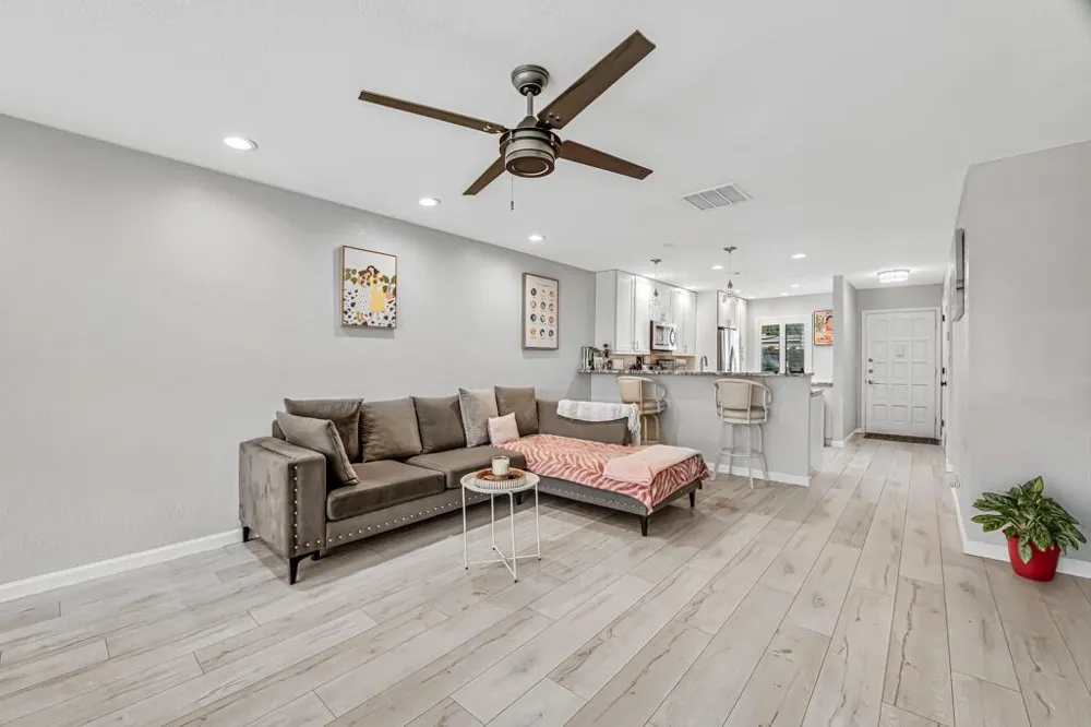 4465 Luxemburg Court #108 Lake Worth, FL 33467