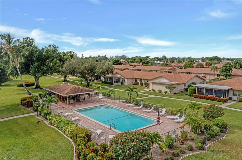5584 Buring Court Fort Myers, FL 33919
