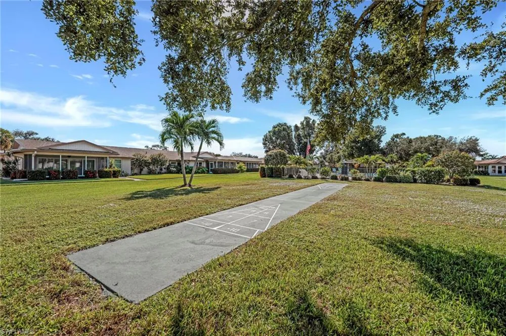 5584 Buring Court Fort Myers, FL 33919