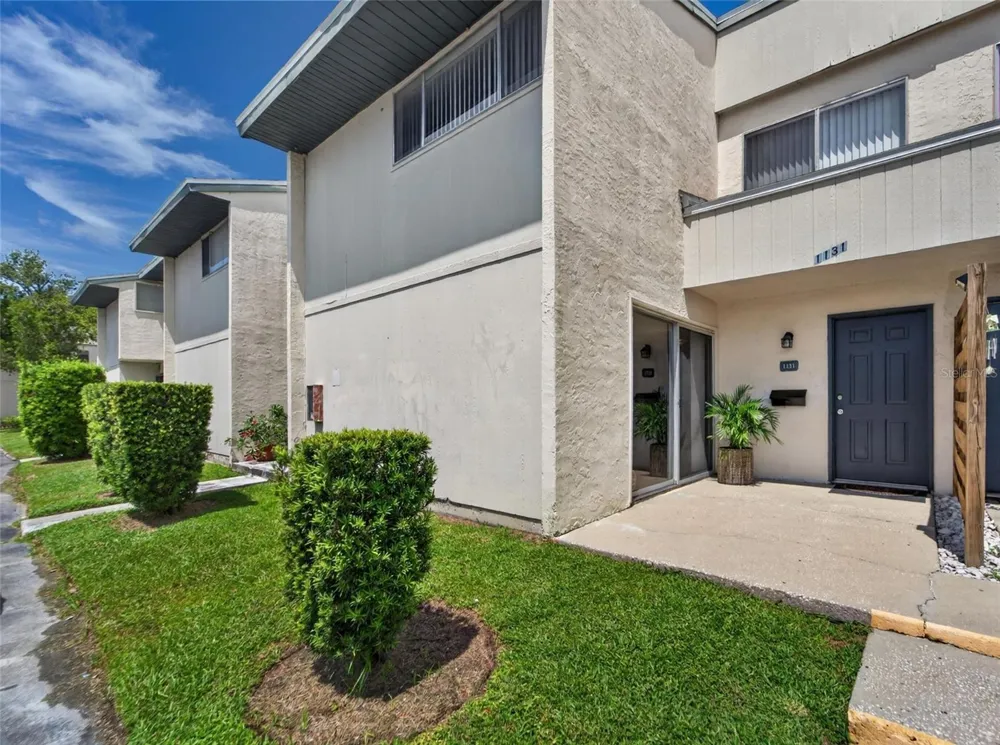 1131 LONGFELLOW ROAD Sarasota, FL 34243